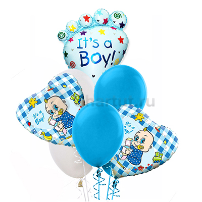 Облако из шаров с новорожденным мальчиком