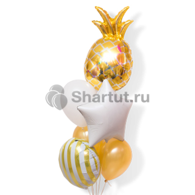 Композиция из шаров с золотым ананасом