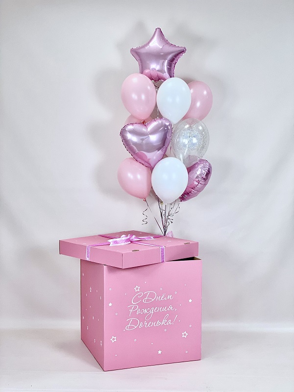 Композиция из воздушных шаров в коробке бело-розовых